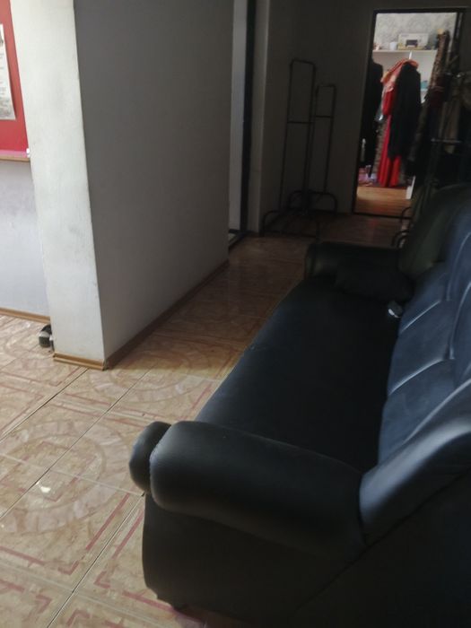 Salon arendaga beriladi