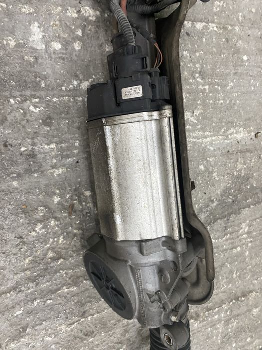 Електрическа кормилна рейка за VW Golf 6