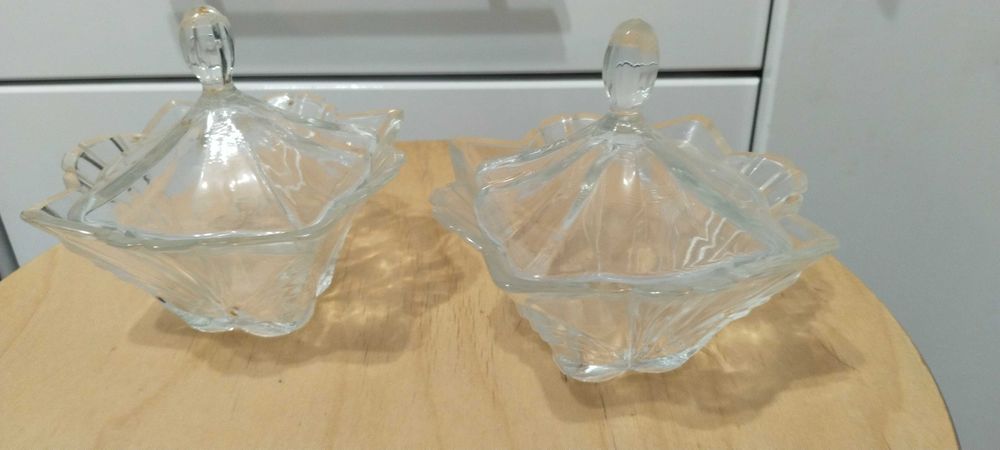 Пара вазочек стеклянные