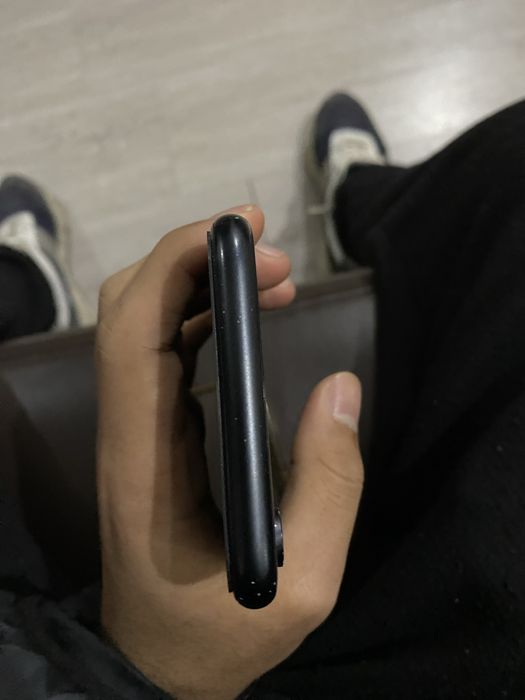 Продается телефон iphone xr