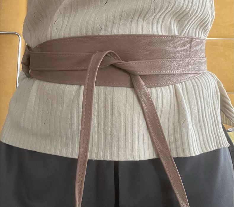 Дамски колани