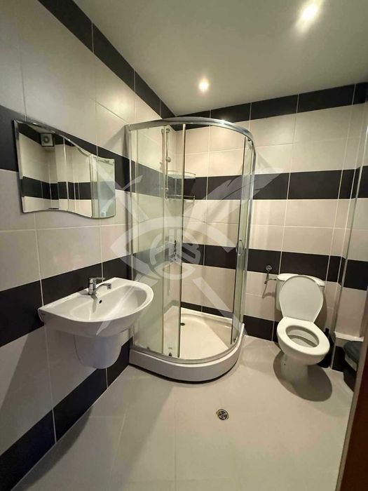 Дава се под наем Тристаен апартамент в Варна, Левски - 90 кв.м за 625 € - Снимка #6