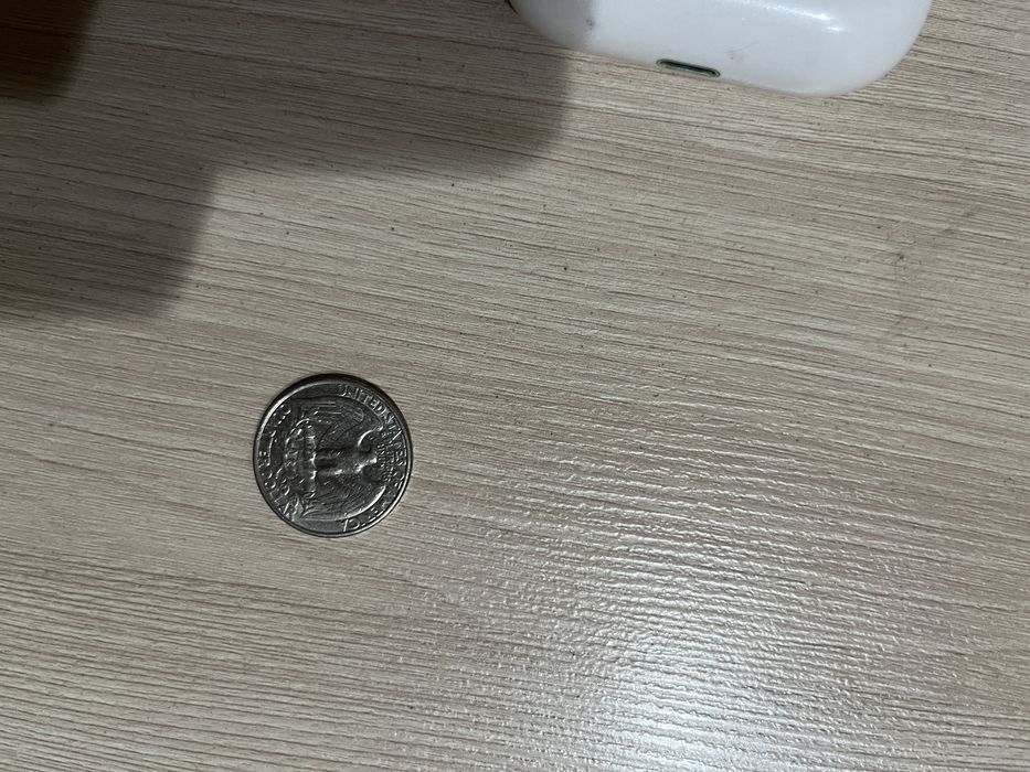 Монеты продаю, срочно