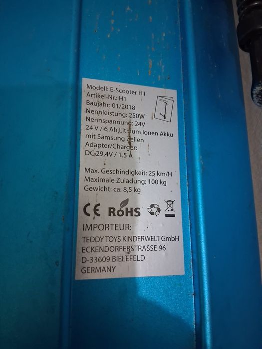Trotineta electrica( 1 buc sau ambele ) 300 ..ne testate