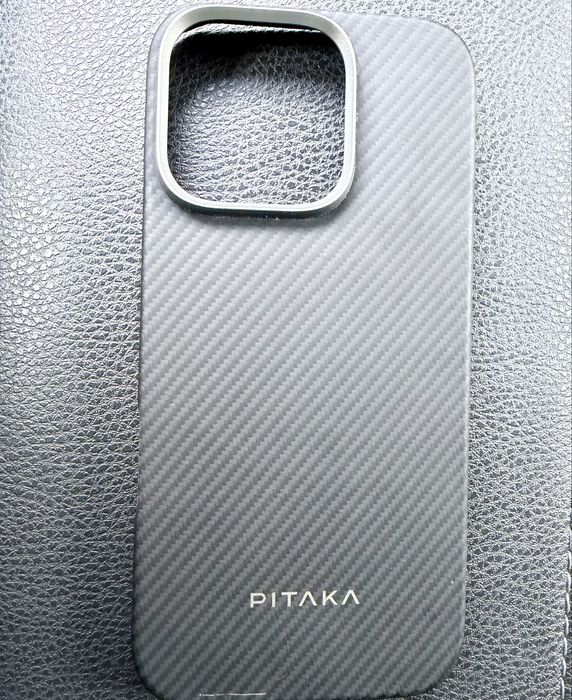 Vand Husa Pitaka Iphone 16 Pro