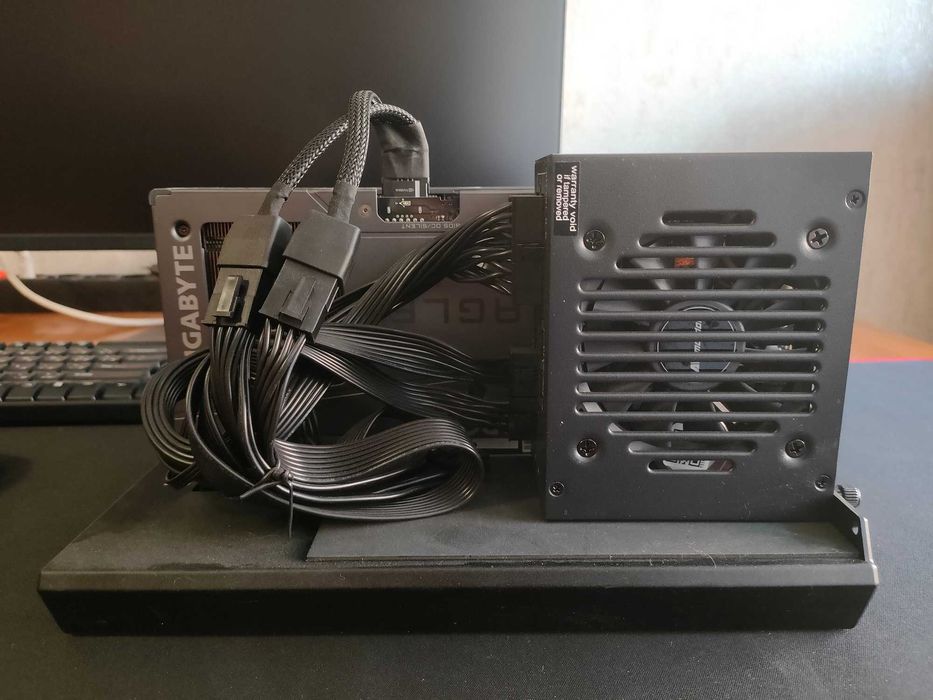 продаю видеокарту RTX 4070tis