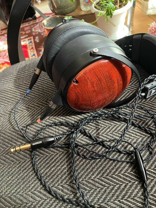 Планарни слушалки Audeze LCD-XC