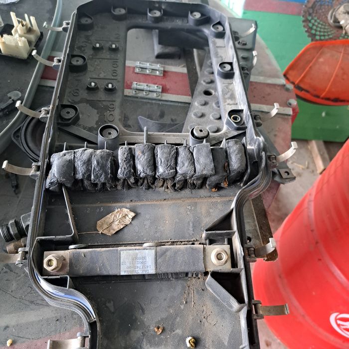 Запчасти на даф 95