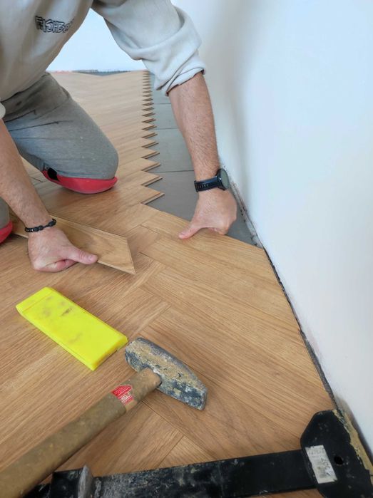 Циклене Лакиране Паркет Хасково