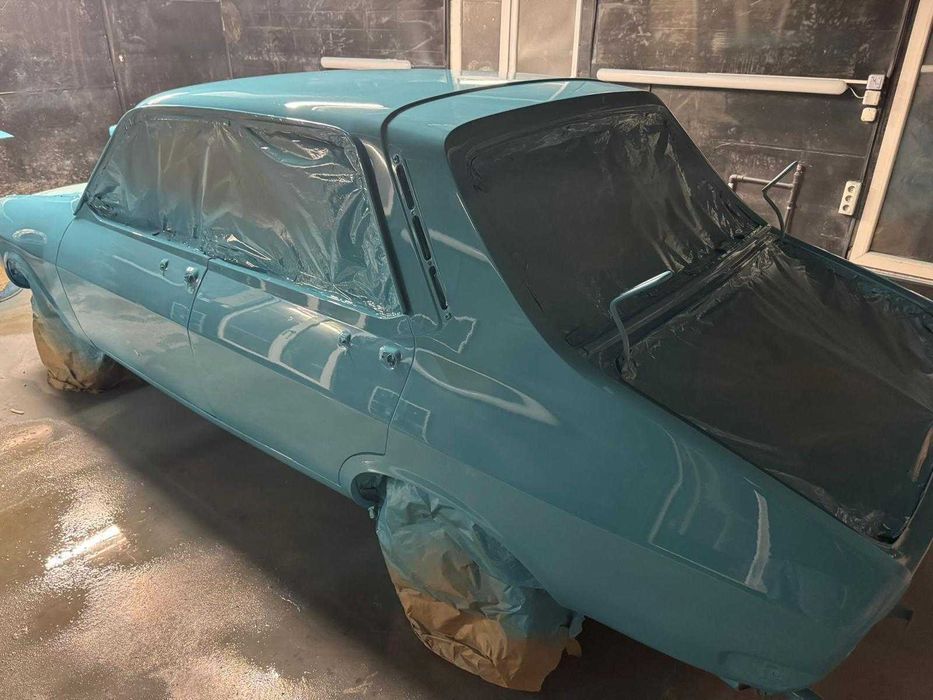 Vopsitor auto specializat în mașini retro – recomandare