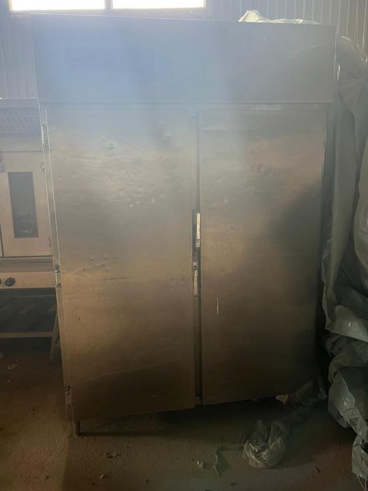 Холодильник 300 000 тг