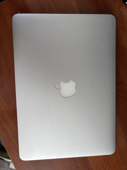 Macbook Air, Retina Display 13 inch, early 2015
