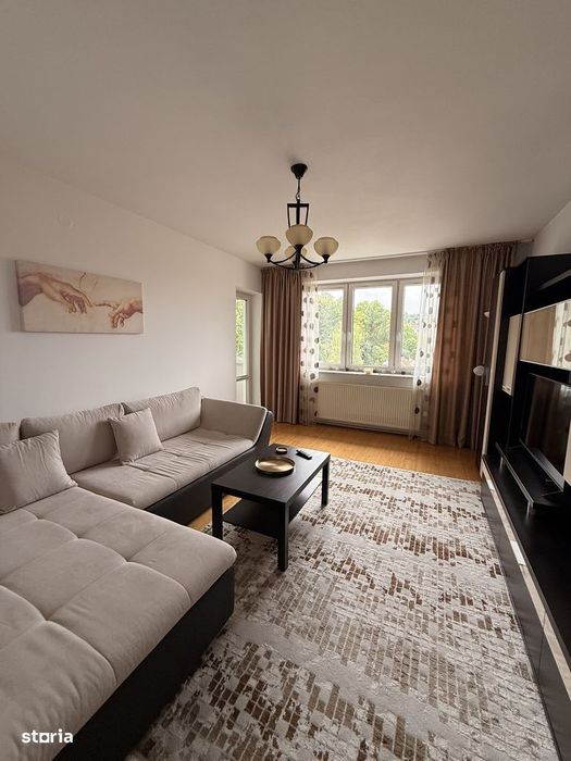 Apartament 3 camere de inchiriat - Dealul Cetății - Centrul vechi