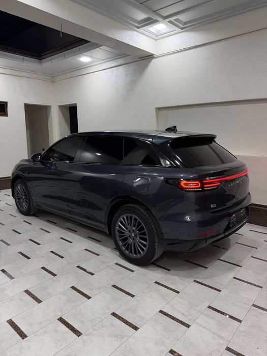 Leapmotor c11 Hybrid 1200