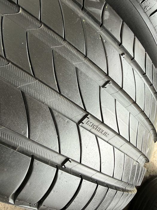 2x Anvelope Vara 225/55 R18 - Michelin Primacy 4 AO