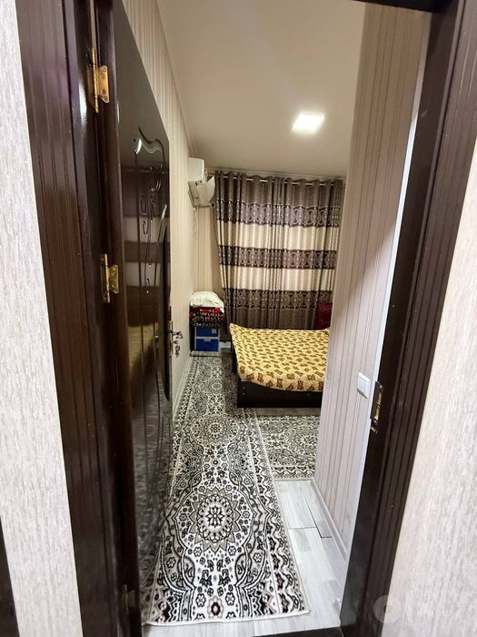 Сдаётся 1 ком квартира на 5 этаже, лифт есть,ор:Теракзор