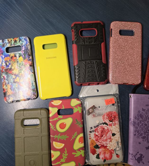 Vând Samsung S10e full box