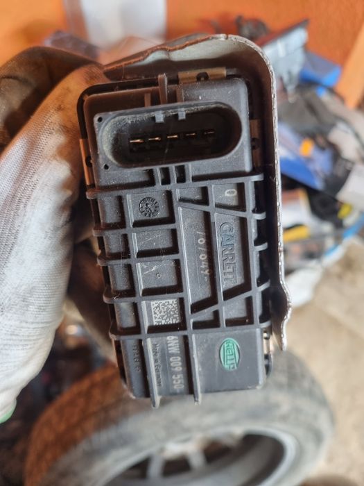 Управление за турбо за Audi q7 3.0tdi 239ks