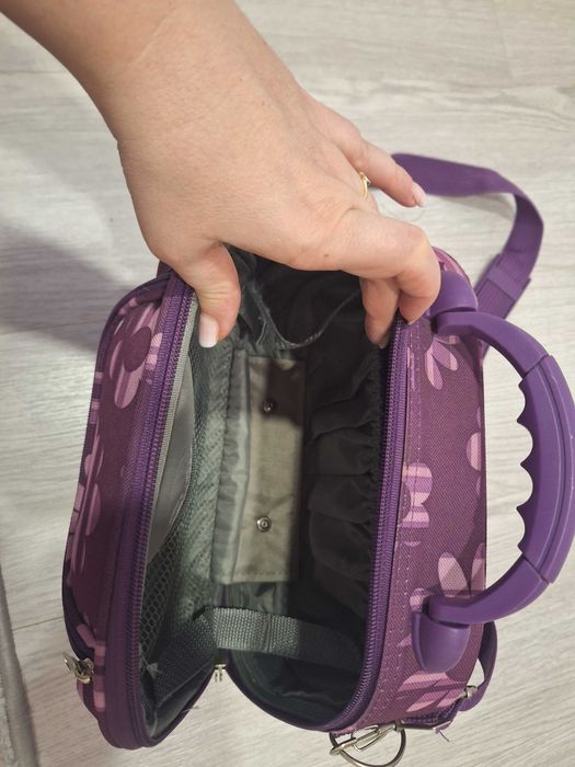 Куфар и две чанти