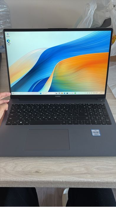 Ноутбук Хуавей .