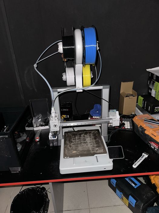 3D принтер в отличном состояний