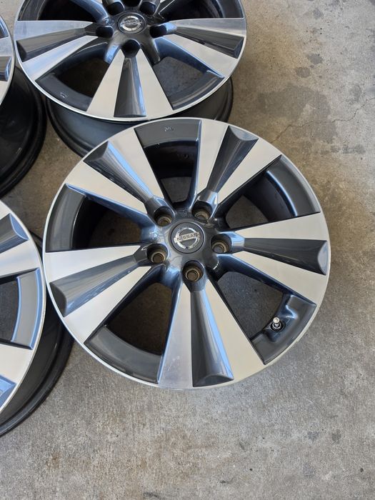 Джанти 17 / 5х114,3 - Nissan Pulsar и др. 5x114,3