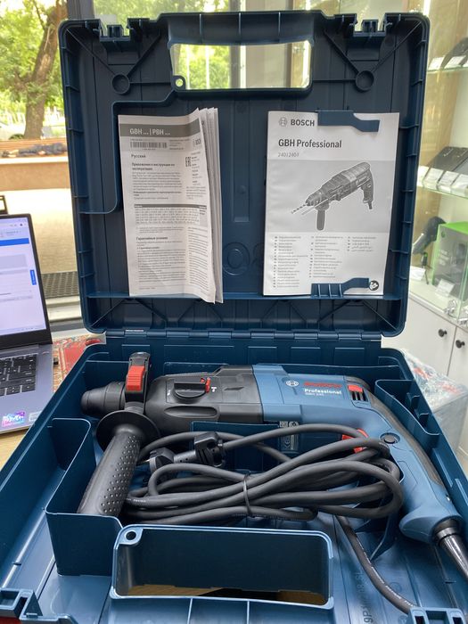 Перфоратор Bosch Professional GBH 240 ( p25)