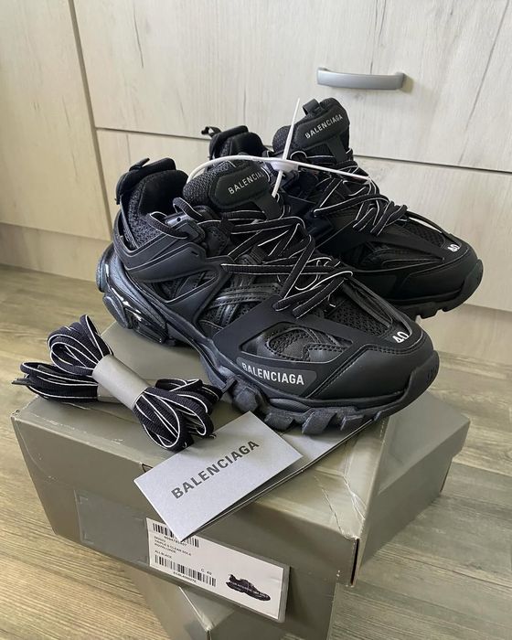 Balenciaga Track