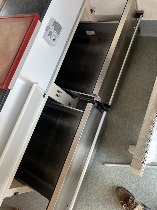 De inchiriat - autorulota Fiat ducato - dotari - vitrina rece