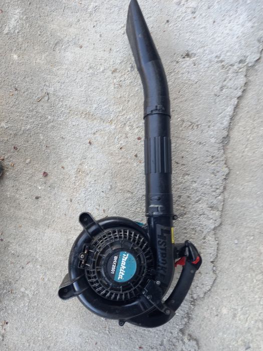 Suflanta frunze  Makita