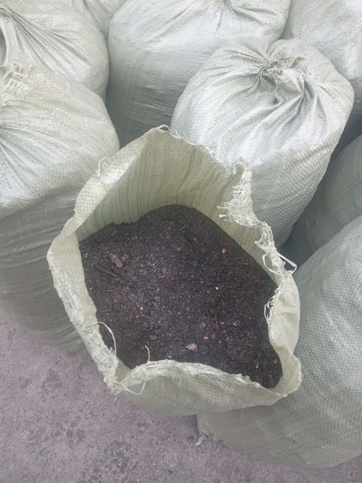 Продам шлак в мешках