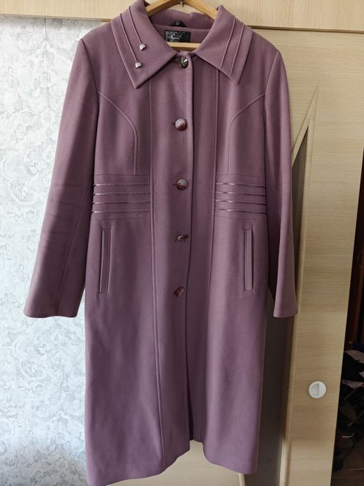 Продам пальто и плащ размер 52