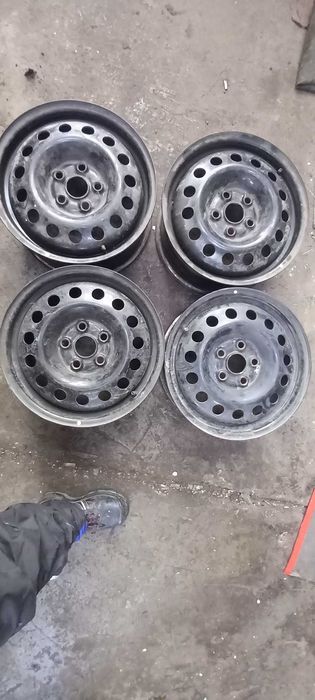 Железни джанти за vw sharan