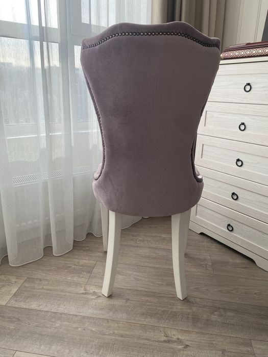 Кресло к туалетному столику