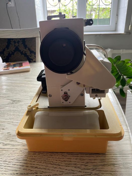 Швейная машинка