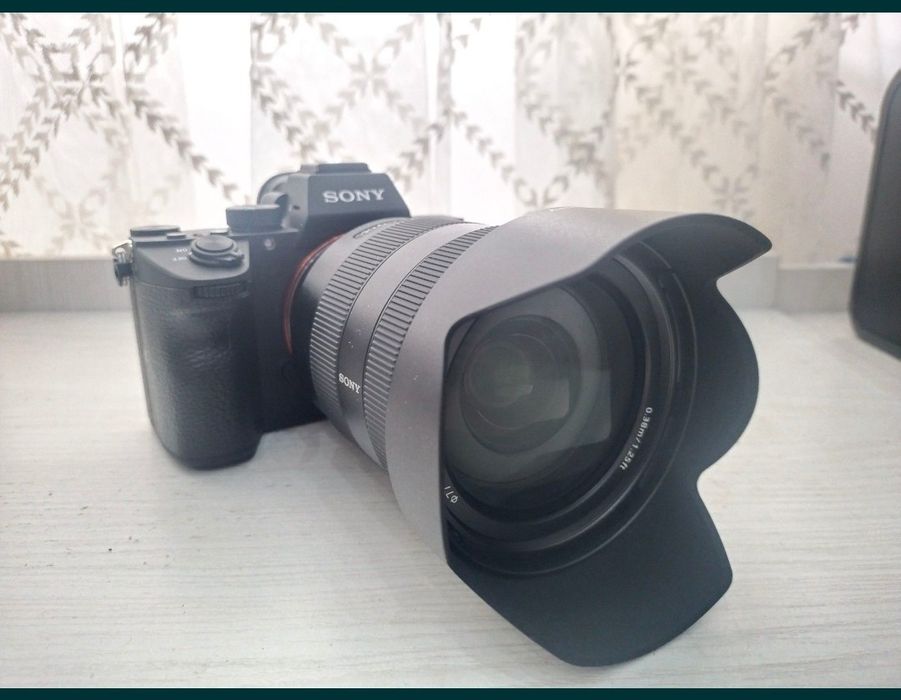 Sony alpha A7 lll.    FE 4 24-105 обективка