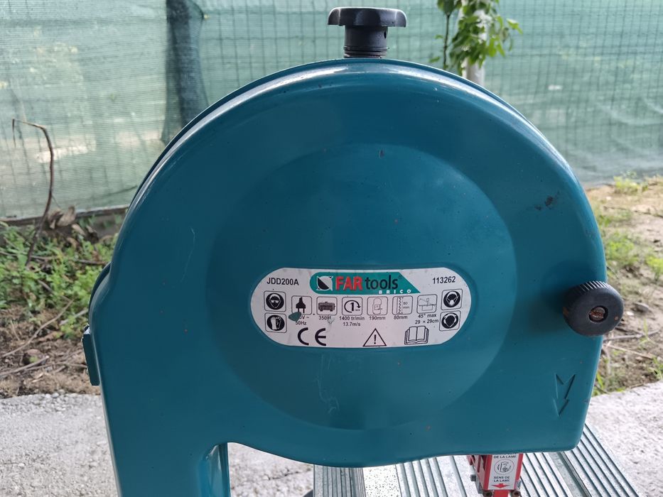 Banzic, fierăstrău cu pânză circulară, Black &Decker și Fartools, 350W