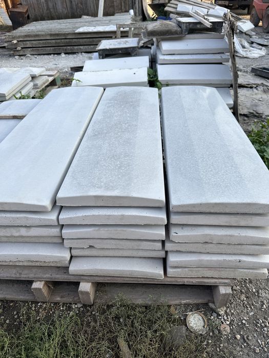 Capace gard /capace pentru gard
