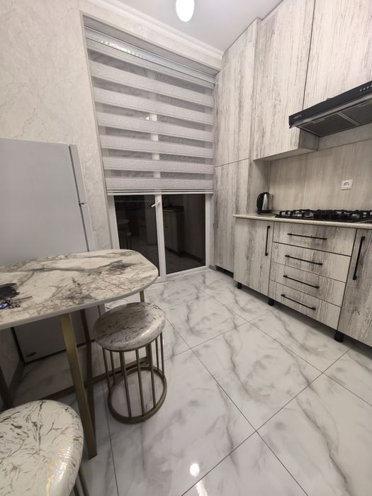 Аренда суточная квартира цена от 300.000до600.000