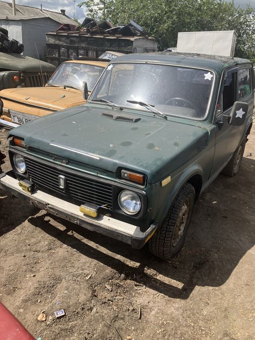 Продам ниву в полный разбор