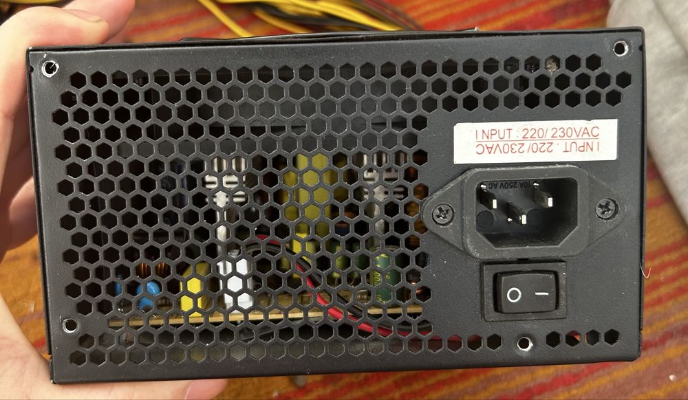 Продаю Корпус + БП  550W+ Вентилятры