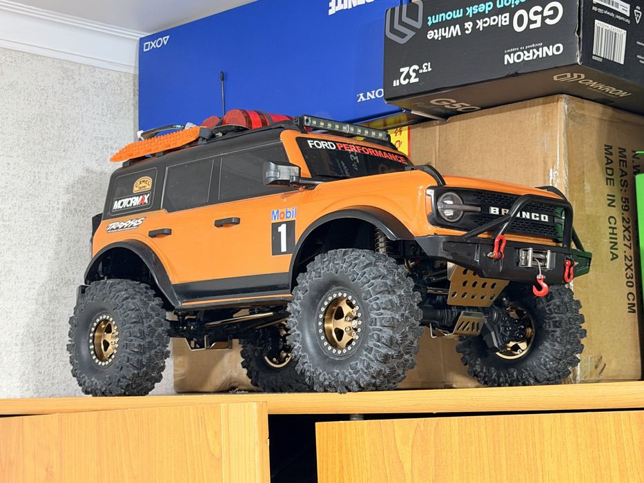 Модель трофи Wltoys 1/10