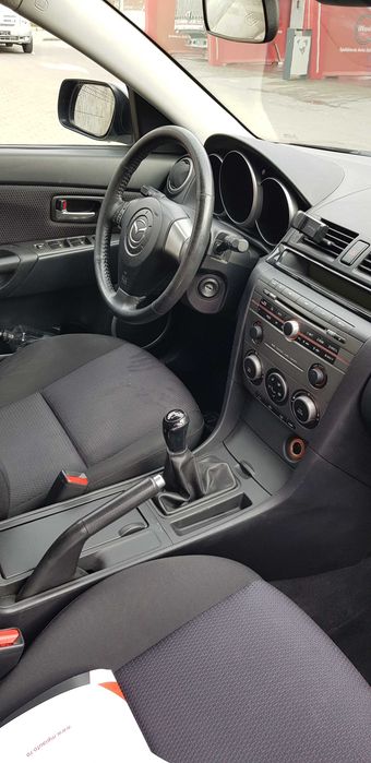 Oferta mazda 3an 2007 1,4benzina km 211500