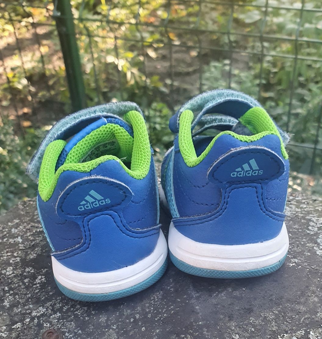 Adidasi ADIDAS copii Targu Mures OLX.ro