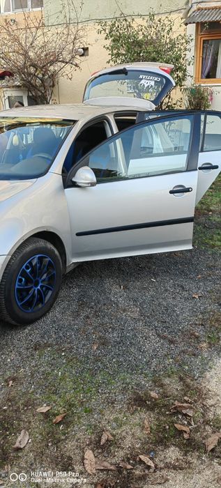 Vând golf 5 1.4 16v primul proprietar in România