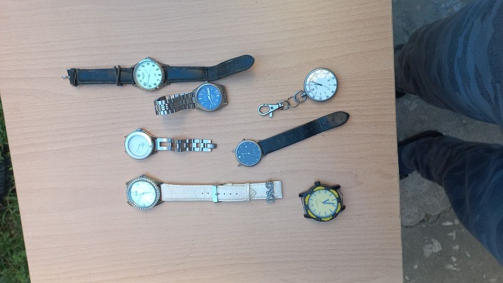 Лот за часовникари за реставрация