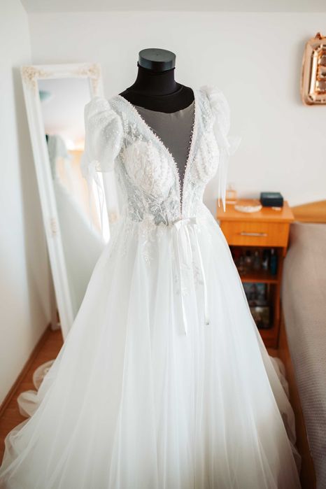 Rochie de mireasă unicat, stil A-Line, mărimea 36-38 / S-M