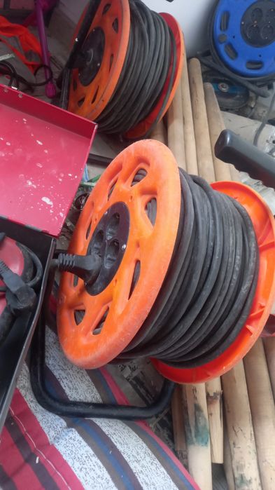 Продам удинител  бу