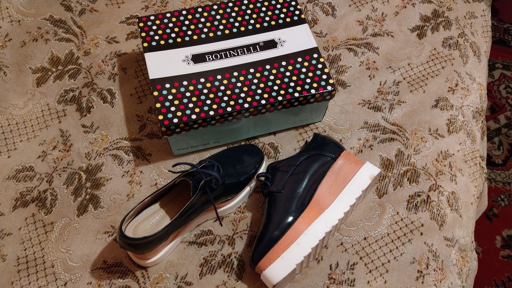 Vând pantofi Navy Ramona