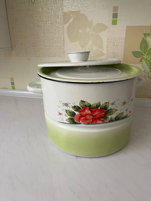 Rasmdagi narsalar sotiladi.